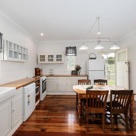 Cottage On Lamington Canungra Esterno foto